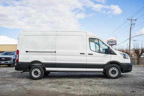 2026 Ford Transit-250 148 WB Medium Roof Cargo