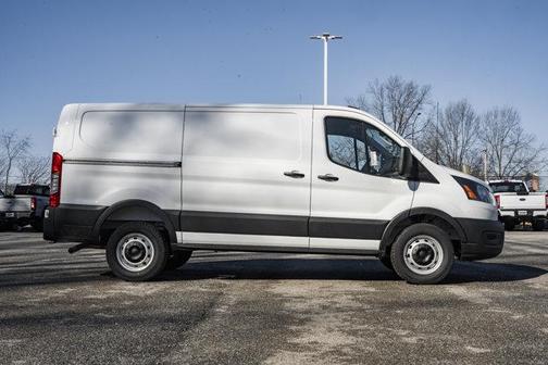 2026 Ford Transit-250 