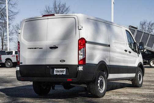 2026 Ford Transit-250 