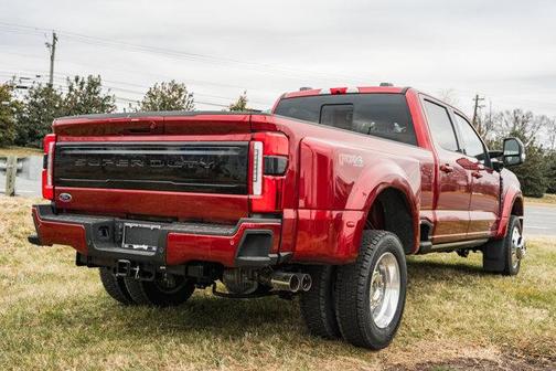 2026 Ford F-450 Platinum