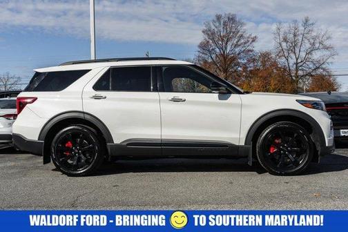 2021 Ford Explorer ST