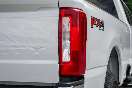 2025 Ford F-350 XLT