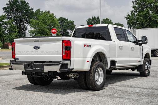 2025 Ford F-350 Lariat DRW