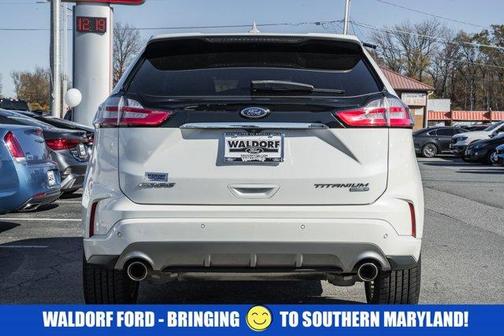 2020 Ford Edge Titanium