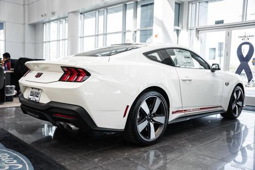 2025 Ford Mustang GT Premium