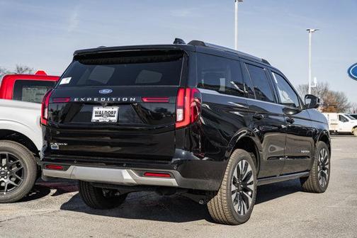 2025 Ford Expedition Platinum