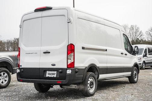 2025 Ford Transit-250 148 WB Medium Roof Cargo