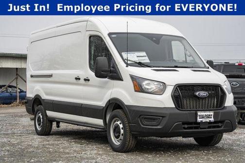 2025 Ford Transit-250 148 WB Medium Roof Cargo