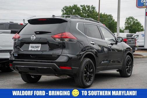 2018 Nissan Rogue SV