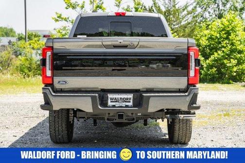 2025 Ford F-350 Platinum
