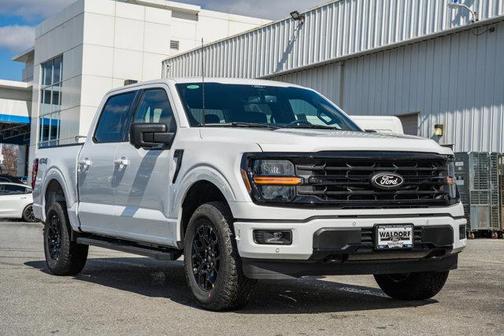 Oxford White 2026 Ford F-150 XLT