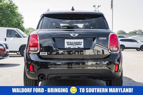 2018 MINI Countryman Cooper