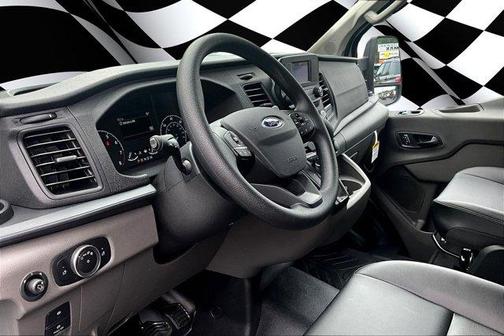 2025 Ford Transit-250 