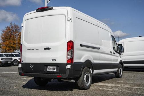 2026 Ford Transit-250 