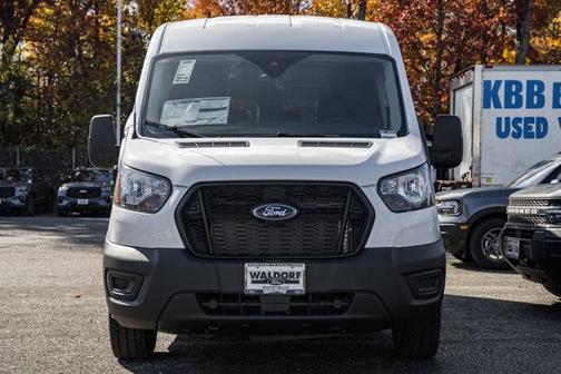 2025 Ford Transit-350 XL