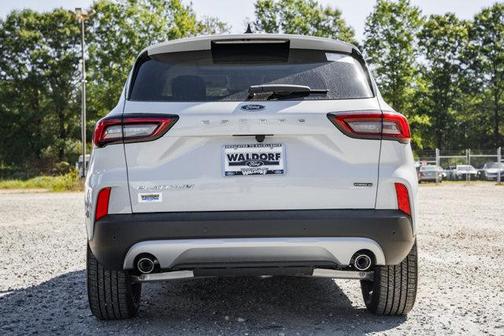 2026 Ford Escape Platinum