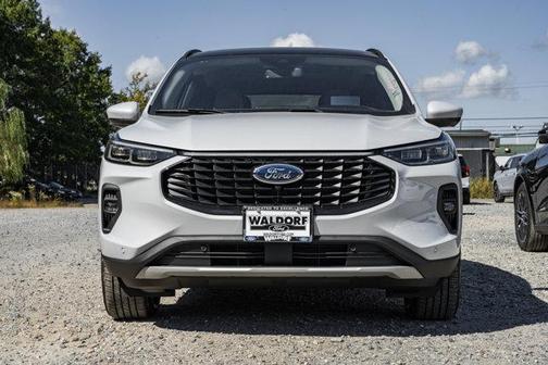 2026 Ford Escape Platinum
