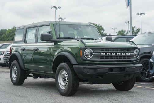 2025 Ford Bronco Base