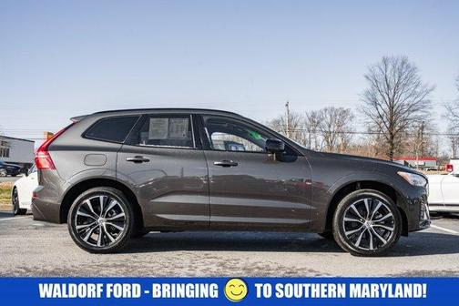 2025 Volvo XC60 B5 Plus