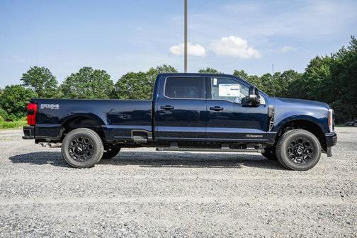 2025 Ford F-350 Lariat Super Duty