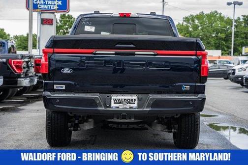 2025 Ford F-150 Lightning LARIAT