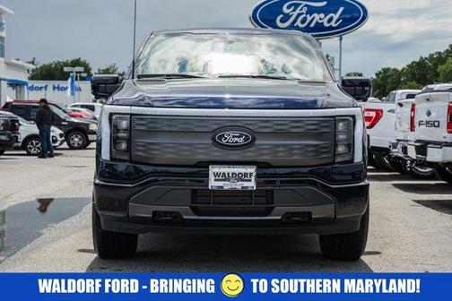 2025 Ford F-150 Lightning LARIAT