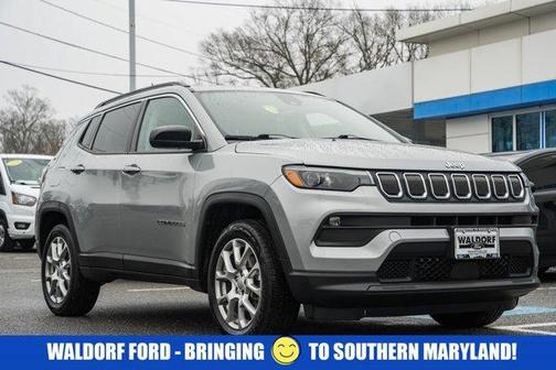 2022 Jeep Compass Latitude Lux