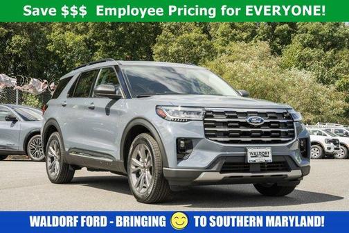 2025 Ford Explorer Active