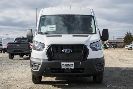 2025 Ford Transit-250 148 WB Medium Roof Cargo