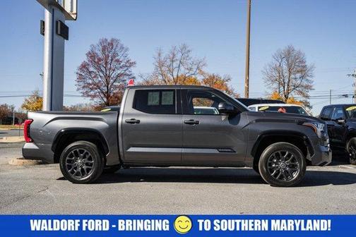 2023 Toyota Tundra Hybrid Platinum