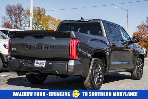 2023 Toyota Tundra Hybrid Platinum