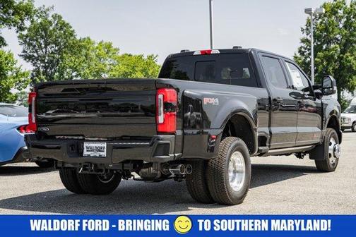 2025 Ford F-350 Platinum DRW