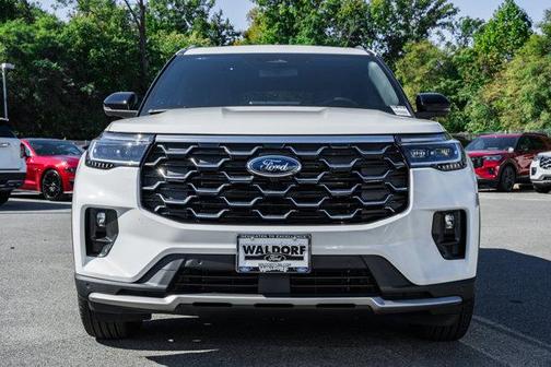 2025 Ford Explorer Platinum
