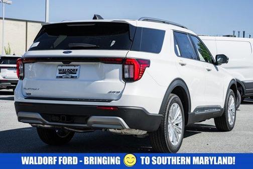 2025 Ford Explorer Platinum