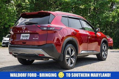 2022 Nissan Rogue SL