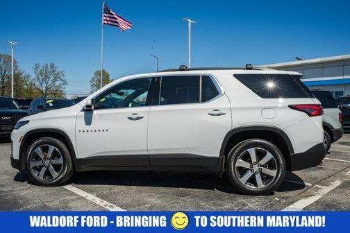 Summit White 2023 Chevrolet Traverse LT Leather