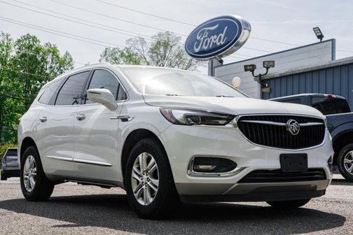 2020 Buick Enclave Essence
