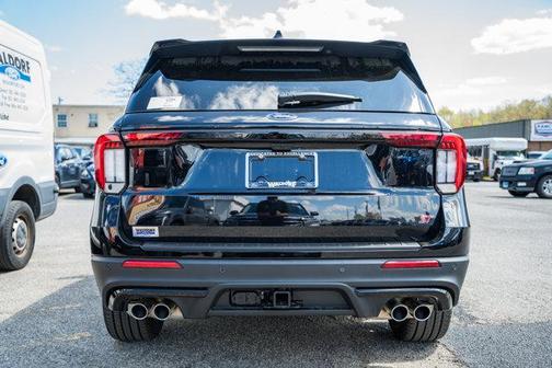 Agate Black Metallic 2026 Ford Explorer ST