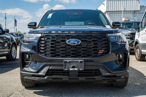 Agate Black Metallic 2026 Ford Explorer ST