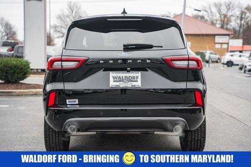 2023 Ford Escape ST-Line Elite