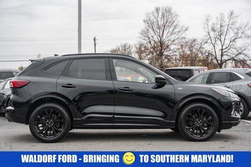 2023 Ford Escape ST-Line Elite