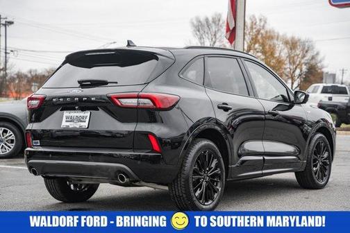 2023 Ford Escape ST-Line Elite