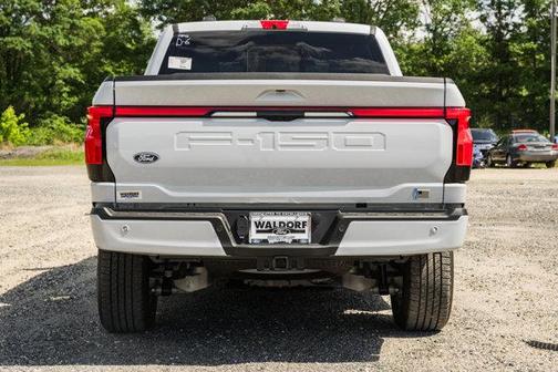 2025 Ford F-150 Lightning LARIAT