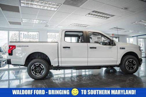 2024 Ford F-150 Lightning Pro