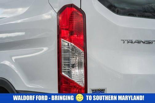 2023 Ford Transit-250 