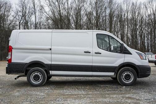 2025 Ford Transit-250