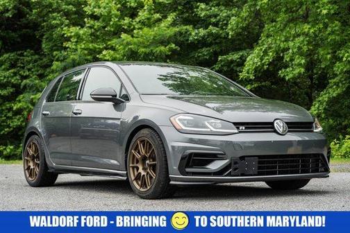 2019 Volkswagen Golf R 2.0T w/DCC & Navigation