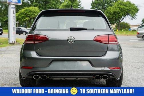 2019 Volkswagen Golf R 2.0T w/DCC & Navigation