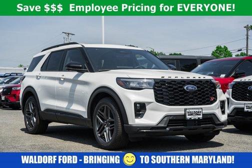 2025 Ford Explorer ST