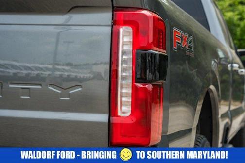 2025 Ford F-350 Lariat Super Duty